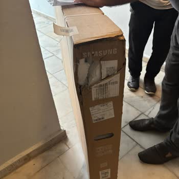 Media Markt'tan Hasarlı Kutu Ve Açılmayan TV İçin Değişim Talebi