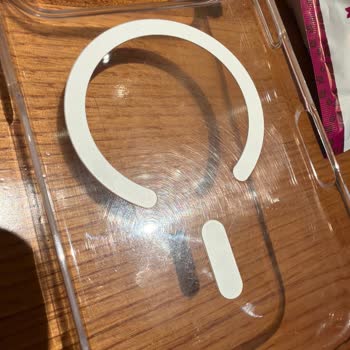 Şeffaf İphone 17 Pro Kılıfının Çatlaması Ve Garanti Reddi