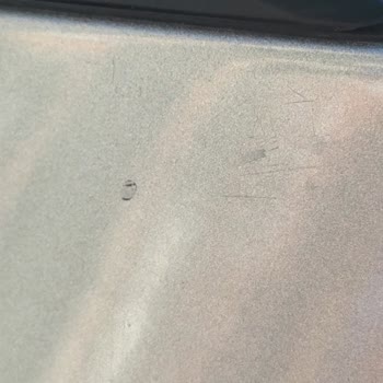 Boya Lekesi Onarımı Aracımda Çiziklere Neden Oldu 4 Kez Bayiye Gitmek Zorunda Kaldım