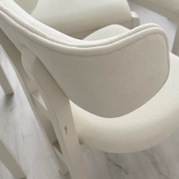 Enginev Mobilya’da Kısa Sürede Renk Solması Ve Sonrası Ek Hasarlar