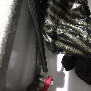 Taşpınar AVM'den Gelen Lekeli Yatak Ve Yamulan Baza İçin Tam İade Talebi