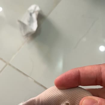 FLO Mağazasının Yüzeysel İncelemesi Ve Değişim Reddi
