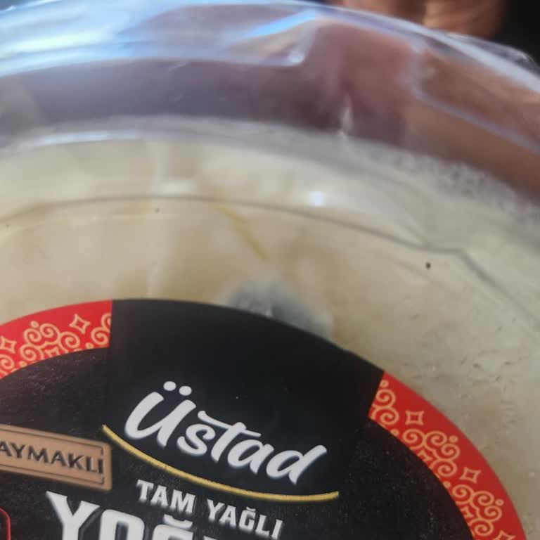 Son Kullanma Tarihi Geçmiş Yoğurt Ve Kaba Personel Davranışı