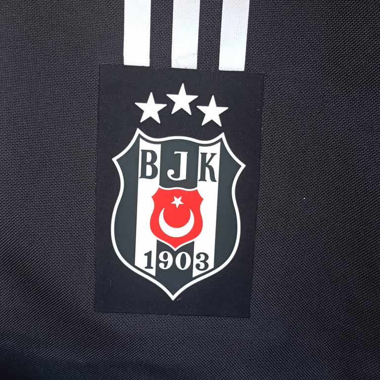 Orijinal Olmayan Beşiktaş Logolu Çanta Değişim Talebi