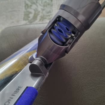 Dyson V15 Zemin Ayağı Hasarı Kullanıcı Hatası Olarak Reddedildi