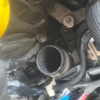 Tevfikbey Otomotiv | Ankara Aracı Aldığım Günden Beri Aslında Bu Sorunla Yaşıyorum