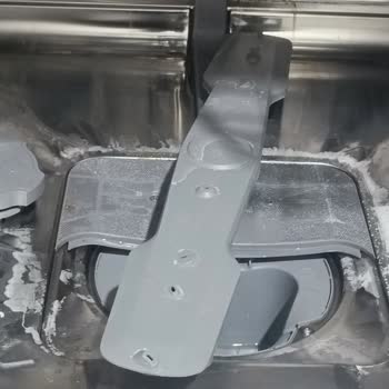 Beko Bulaşık Makinesinin Tek Kullanımda Sürekli Arızalanması Ve Garanti Bilgilendirme Eksikliği