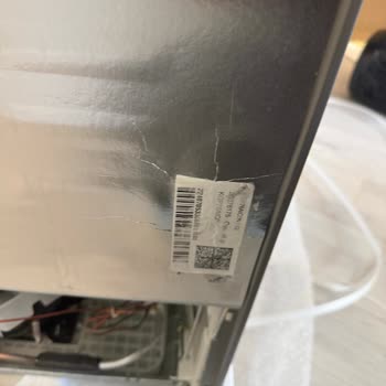 Media Markt’tan Hasarlı Buzdolabı İçin Değişim Veya İade Talebi
