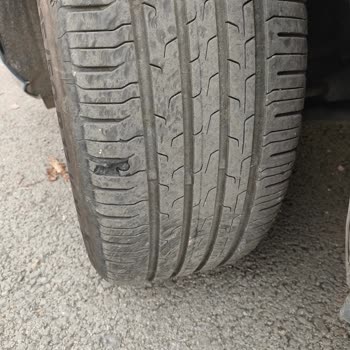Erken Lastik Kopması Üretim Hatası İddiası Ve Ücretsiz Değişim Talebi