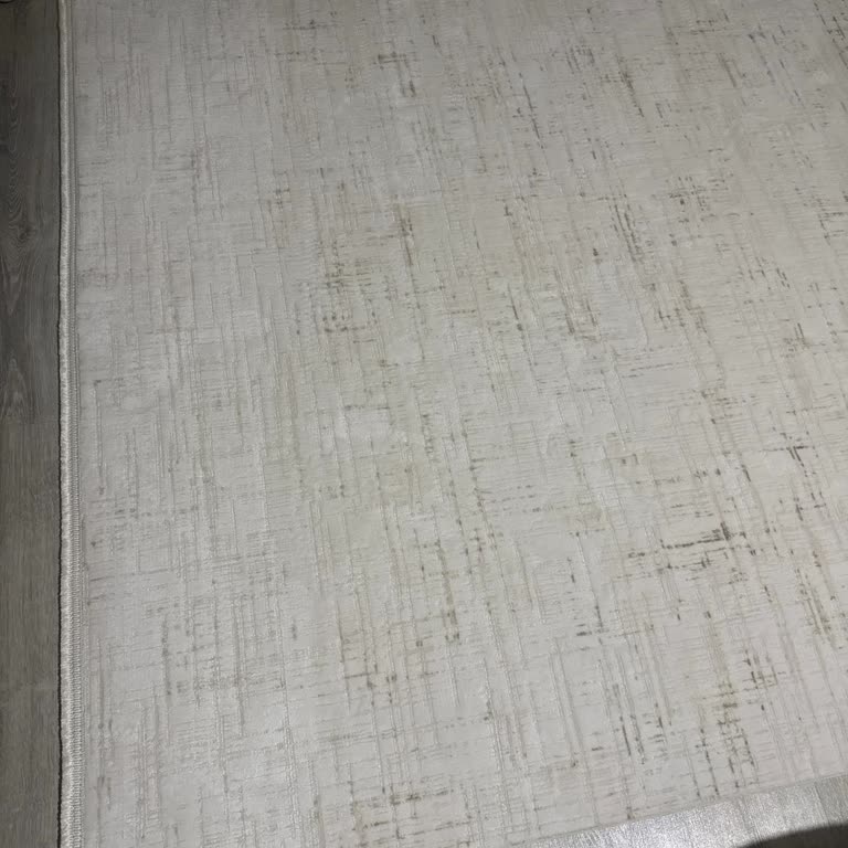 Şiddetli Koku Halıyı Çöp Yaptı, Astım Hastası Aile Sağlığı Tehlikede