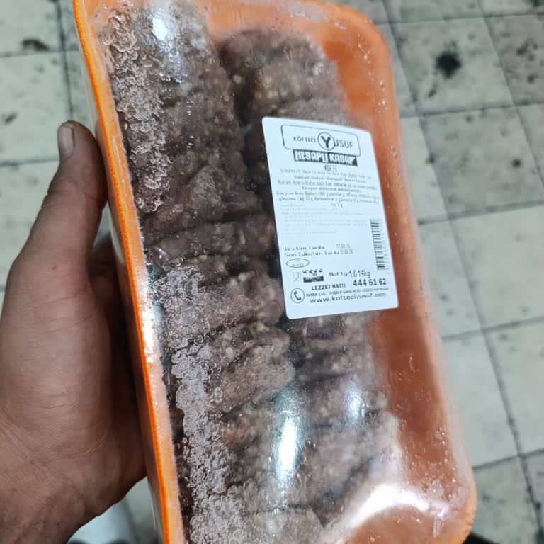 Köfte Mağazasında Bozulmuş Ürün Ve Sağlık Riski