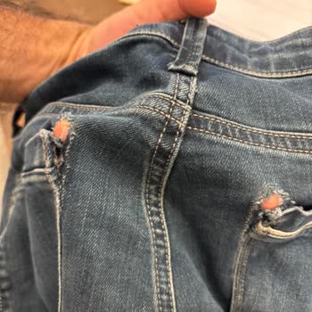 Trendyol Üzerinden Alınan Mavi Pantolonda Üretim Hatası Ve Değişim Talebi