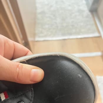 Ayakkabının Kısa Sürede Açılması Ve Garanti Kapsamında Değişim Talebi