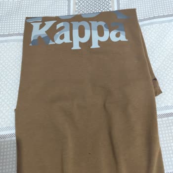 Kappa Tişörtte Orta Bölümde İlmek Kaçması Ve Değişim Talebi