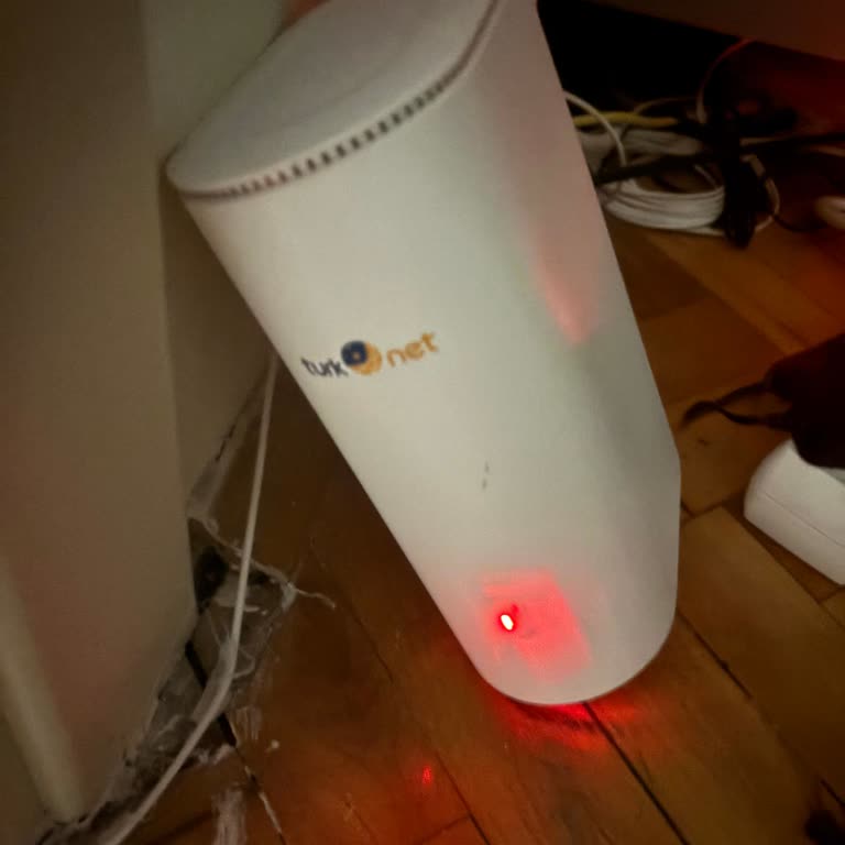 İki Yıldır Kesintili 1000 Mbps İnternet Hizmetine Kalıcı Çözüm Ve Ücret İadesi Talebi