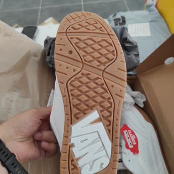 Shopier Vans Çakma Ayakkabının İade Sürecindeki Çelişkili Bilgiler Ve Geri Ödeme Sorunu