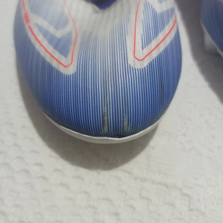 İlk Kullanımda Açılan Adidas Krampon İçin Para İadesi Talebi