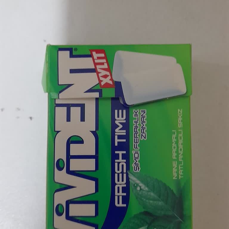 Vivident Xylit Sakızının Dil Ve Dudakta Yara Oluşması
