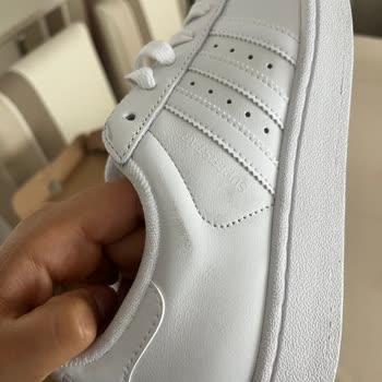 Kullanılmış Adidas Superstar Ayakkabı Teslim Edildi, Tam İade Talebi