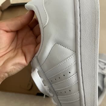 Kullanılmış Adidas Superstar Ayakkabı Teslim Edildi, Tam İade Talebi