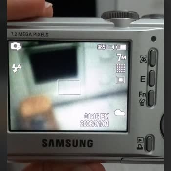Gardrops’ta Kısa Devre Yapan Vintage Samsung Kamera Ve İade Reddi