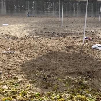 Kandıra Belediyesi Kefken Kumcağız Plajı Etrafa Atılan Çöpler
