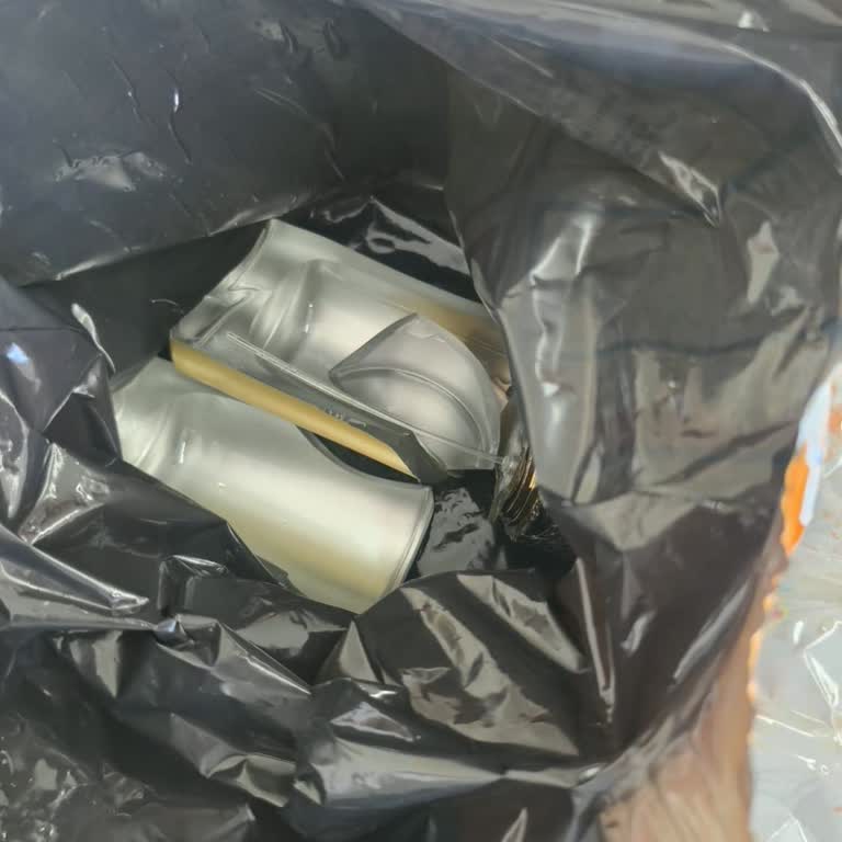 Afyonkarahisar Kanlıca Şubesinde DHL Kargo Paketi Açtı Ve Yanlış Ürün Teslim Etti