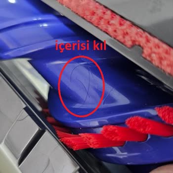Dyson V15 Detect Absolute'ta Kırık Fırça Ve Kullanılmış Aksesuar Sorunu