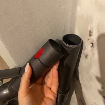 Dyson Süpürge Borusu Kırıldı, Garanti Kapsamında Ücretsiz Değişim Talebi