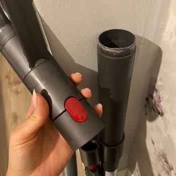 Dyson Süpürge Borusu Kırıldı, Garanti Kapsamında Ücretsiz Değişim Talebi