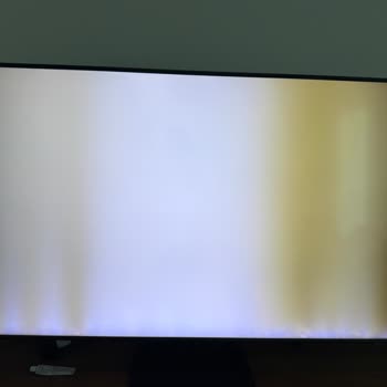 Samsung 55cu7000 Televizyonun Erken Ekran Arızası İçin Ücretsiz Onarım Talebi