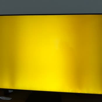 Samsung 55cu7000 Televizyonun Erken Ekran Arızası İçin Ücretsiz Onarım Talebi