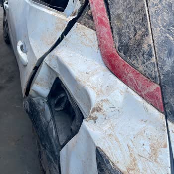 Airbagların Açılmaması Nedeniyle Şiddetli Kaza Ve Sorumluluk Reddi