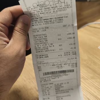 LCW Mağazasında Fiş Karışıklığı Markanın Değerine Zarar Veriyor