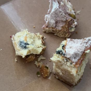 Espressolab Üsküdar Natoyolu Şubesinde Küflü Cheesecake Ve Hijyen Sorunu