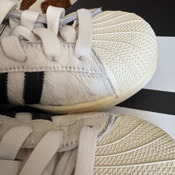 Yanlış Ve Kullanılmış Adidas Superstar Ayakkabı Gönderildi