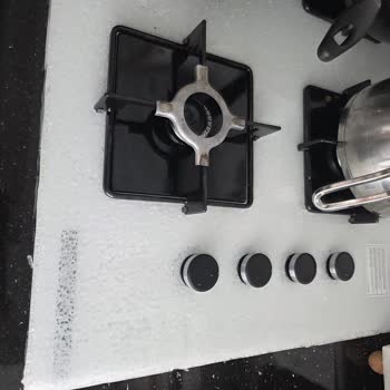 Bosch Ankastre Ocağın Temperli Camı Patladı, Ücretsiz Değişim Talebi