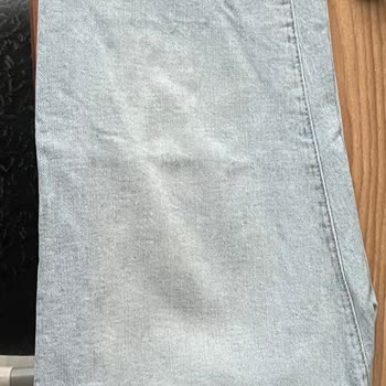 Mavi'den Alınan Jean Pantolon Bacak Uzunluğunda Üretim Hatası