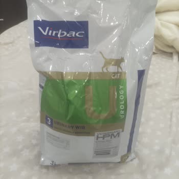 Virbac Kedi Maması Nedeniyle Kedimin Ölümü ve Ücret İadesi Talebi
