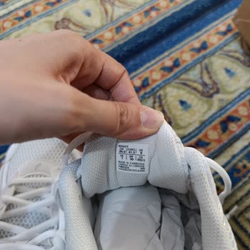 Sneaks Up Yanlış Numara Gönderdi, İade Talebimi Reddi