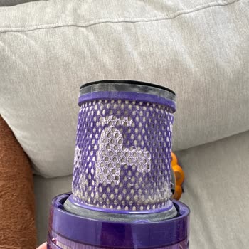 Dyson V12 Süpürge Sürekli Filtre Uyarısı, Şarj Sorunu Ve Aşırı Servis Ücreti Talebi