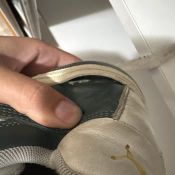 İki Puma Ayakkabısında Erken Yırtılma Ve Taban Çıkması Cevapsız İade Talebi