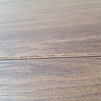 Vanessa Yemek Masasında Üretim Hatası Nedeniyle Kabarma Ve Garanti Dışı Onarım Talebi
