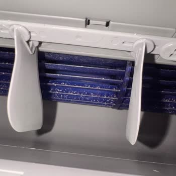 Siemens Klimada Değişim Sonrası Da Sürekli Yağ Kokusu Ve Tam İade Talebi