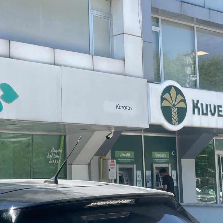 Türkiye Finans Karatay Şubesinde Çalışanların Umursamaz Ve Alaycı Davranışı