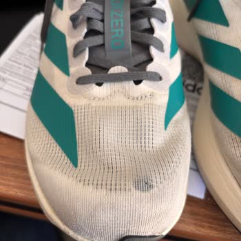 Adidas Koşu Ayakkabısında Erken Yırtılma Ve İade Reddi