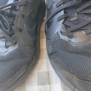 Nike Çocuk Ayakkabılarında Tekrarlanan Patlama Sorunu Ve Değişim İsteği