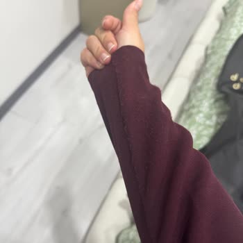 Fiore Of Dress’in Tek Kullanımda Tüylenme Ve Deformasyonlu Elbisesi İçin Tam İade Talebi