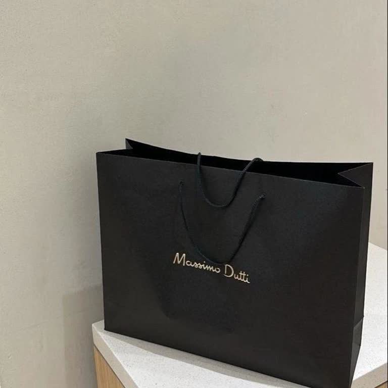 Massimo Dutti Akmerkez Mağazasında Personel Yaklaşımı Ve Ürün Düzeni Sorunları