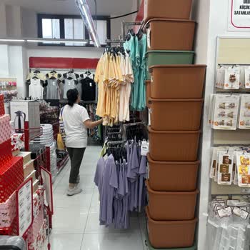 Dar Ürün Düzeni Nedeniyle Zorla Alınan Plastik Kutuların İadesi Talebi